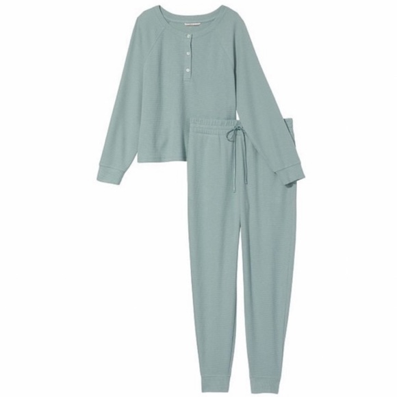 Victoria’s Secret Glow Waffle Henley Jogger Pants and Henley top Mint Green SZ M - Picture 1 of 16